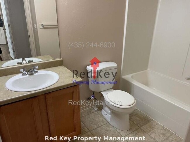 Building Photo - 80 E Single Family Home