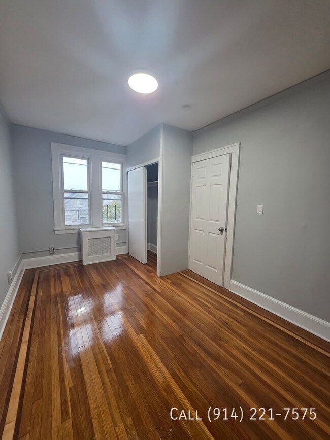 Building Photo - 30 Cliff St