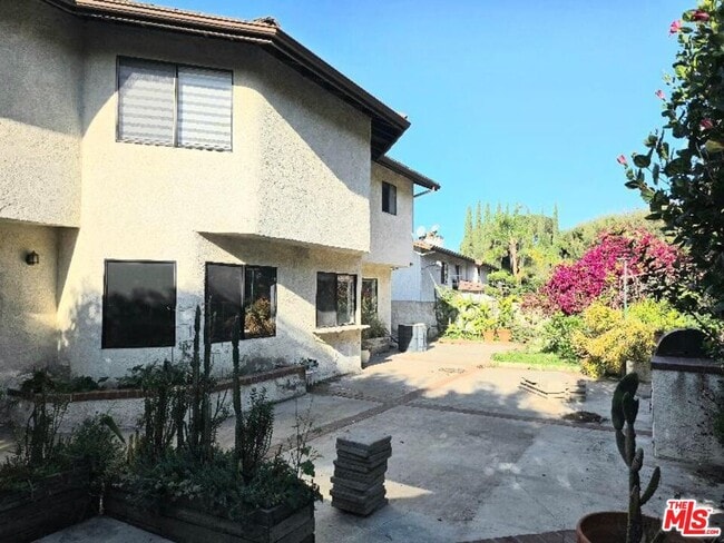 Building Photo - 1781 Benton Wy