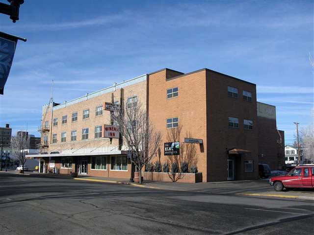 Primary Photo - The Elk Apartments