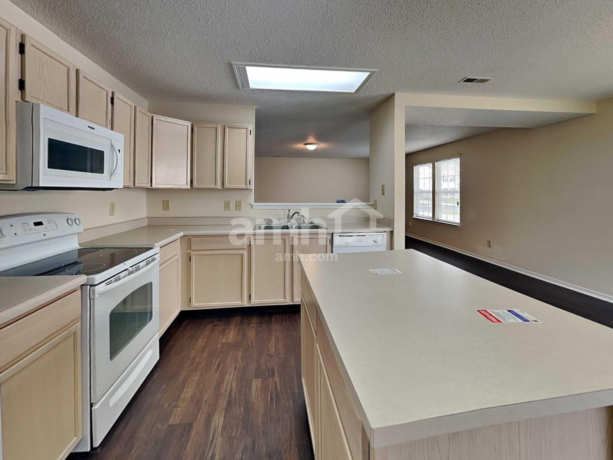 Building Photo - 6622 W Jefferson Ct