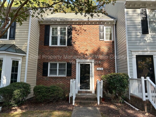 Primary Photo - 7016 Epping Forest Dr