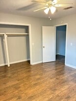 Building Photo - 6259 Woodrun Pl