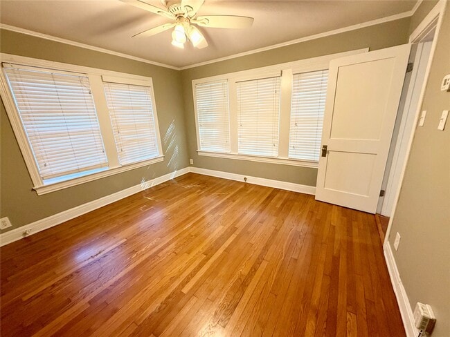 Building Photo - 1621 Cherryhurst St