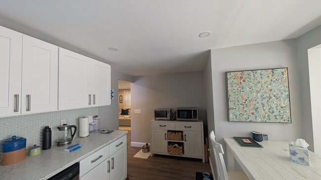 Building Photo - 45 Fottler Rd