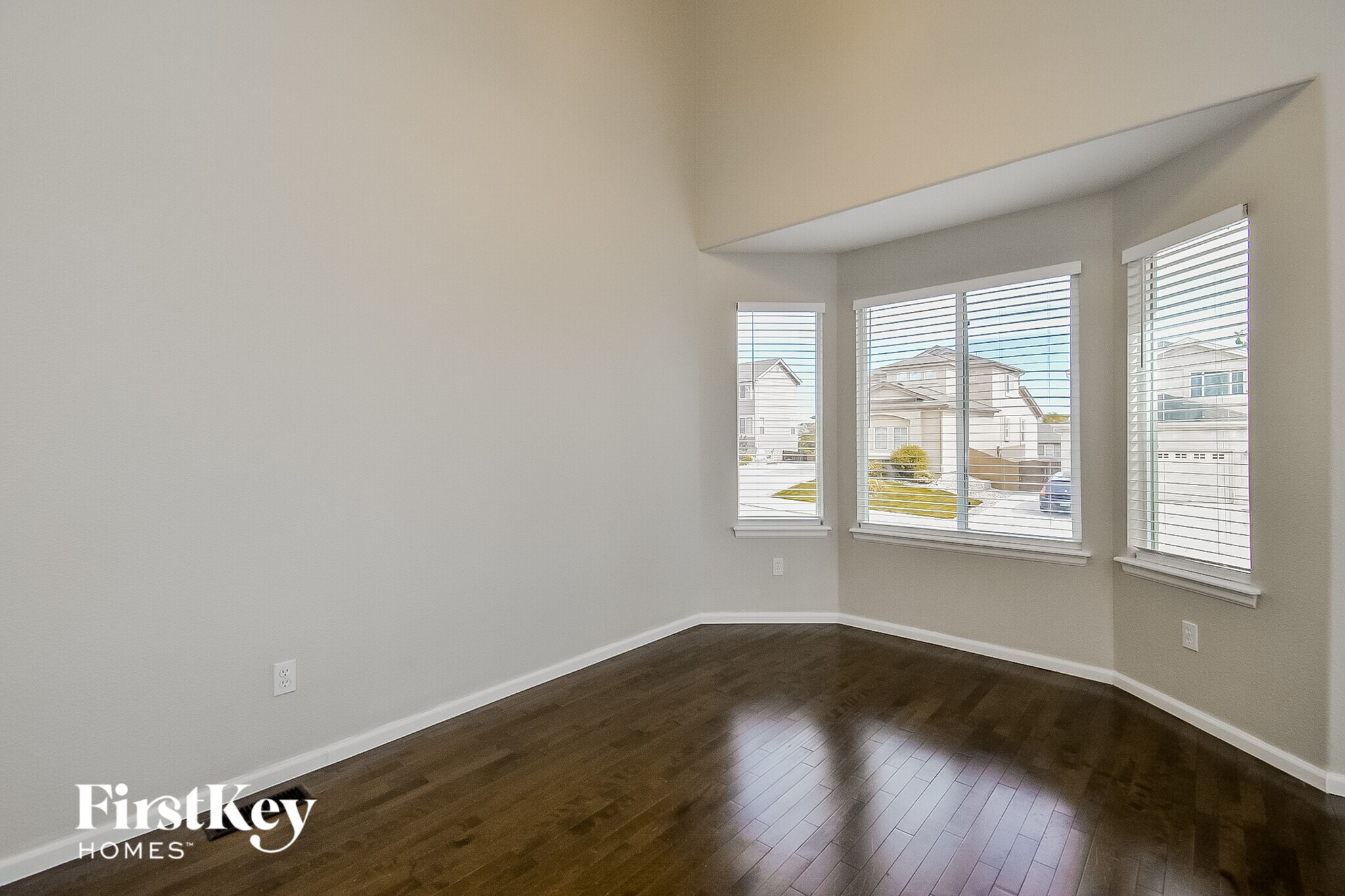 Building Photo - 8308 Brook Valley Dr
