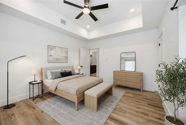 Building Photo - 4027 Cork Dr