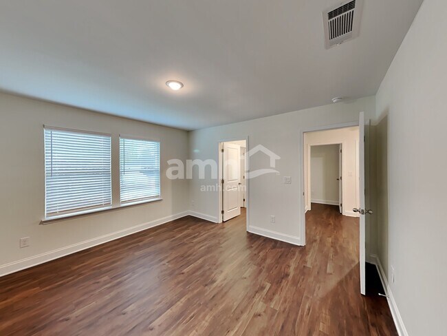 Building Photo - 5326 Pebble Bridge Way