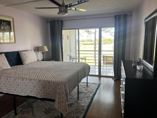 Building Photo - 3755 Via Poinciana