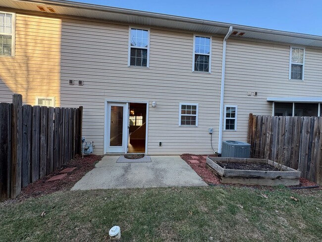 Building Photo - South AVL - Immaculate 3 Bedroom, 2.5 Bath...