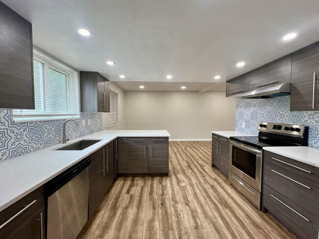 Building Photo - 13238 Alcott Cir