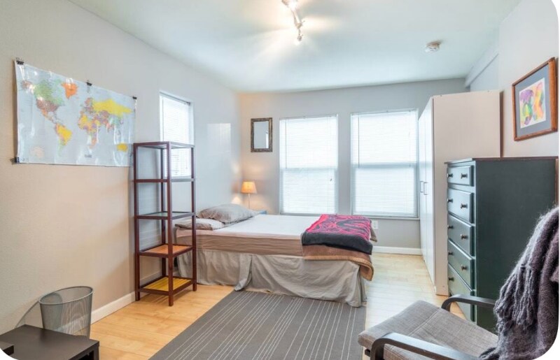 Building Photo - 1924 SE Harney St