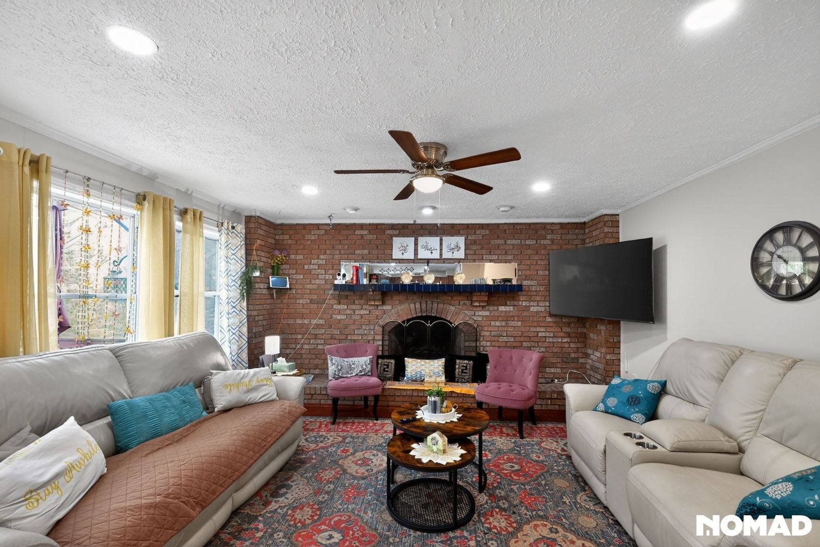 Building Photo - 13648 Spinning Wheel Dr