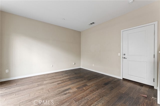 Building Photo - 1528 W Artesia Square