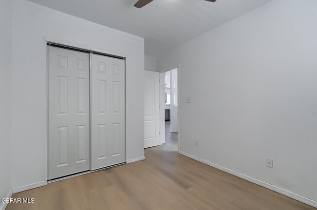Building Photo - 11833 Imperial Gem Ave