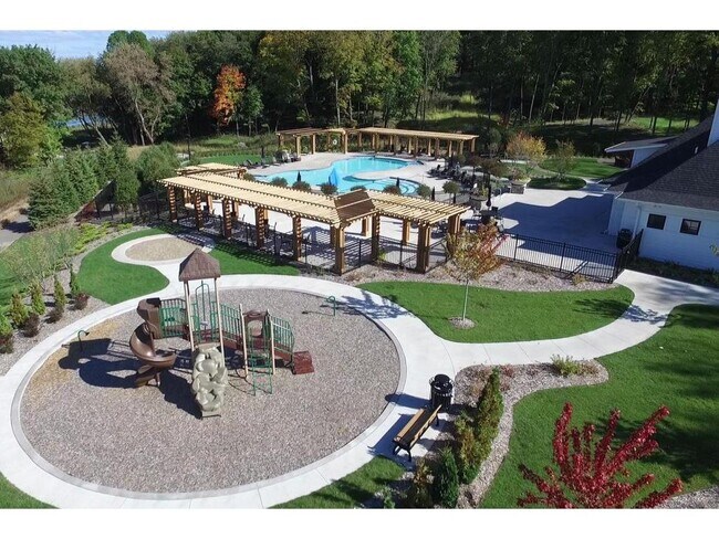 Building Photo - 6993 Huckleberry Dr