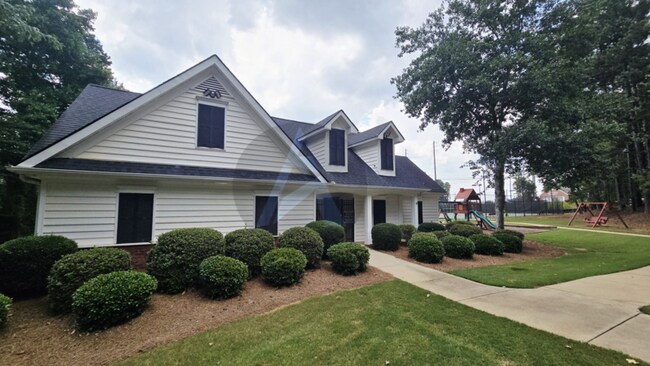 Building Photo - 45 Fallow Ln