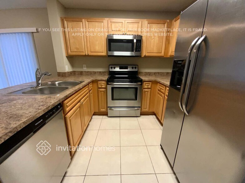 Building Photo - 1730 Shoreside Cir