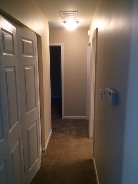 Building Photo - 205 Galewood Drive