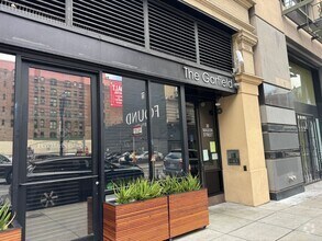 Building Photo - Modern 1-Bedroom Condo in the historic Gar...