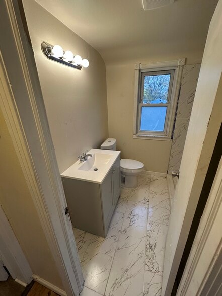 Building Photo - 7517 Sterling