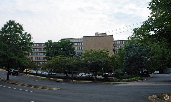 Building Photo - Madison Condominium