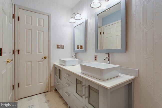 Building Photo - 12225 Tall Pines Ct