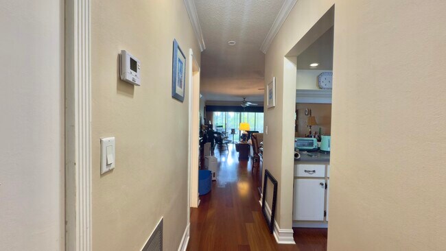 Building Photo - 1200 SW 12th Ave