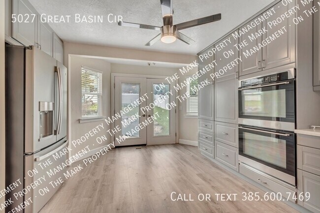 Building Photo - 5027 Great Basin Cir