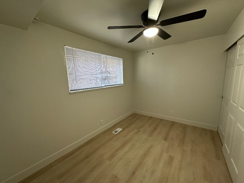 Building Photo - 1340 S 200 E