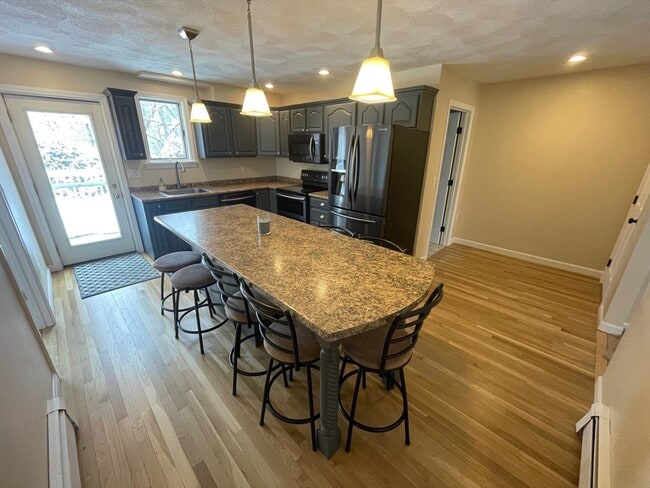 Building Photo - 4 Indiana Ave