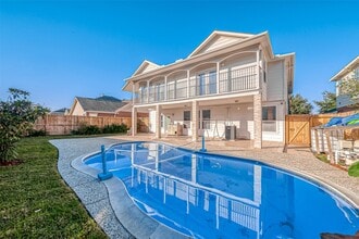 Building Photo - 9407 Demsey Mill Dr