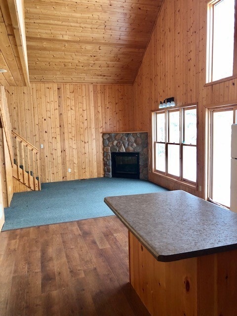 Building Photo - 3 Bedroom Plus loft, 1-3/4 Bathrooms Home in Brainerd, MN on Lake Hartley