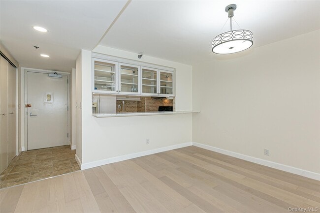 Building Photo - 88 Cutter Mill Rd