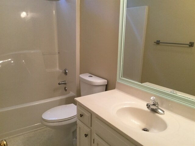 Building Photo - 3200 Daingerfield Dr