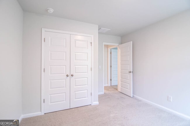 Building Photo - 495 Coconut Dr