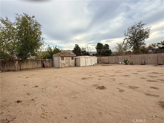 Building Photo - 18693 Albany St