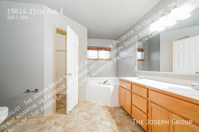 Building Photo - 19814 15th Avenue E