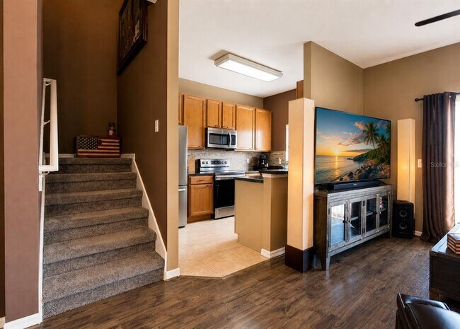 Building Photo - 1720 Retreat View Cir