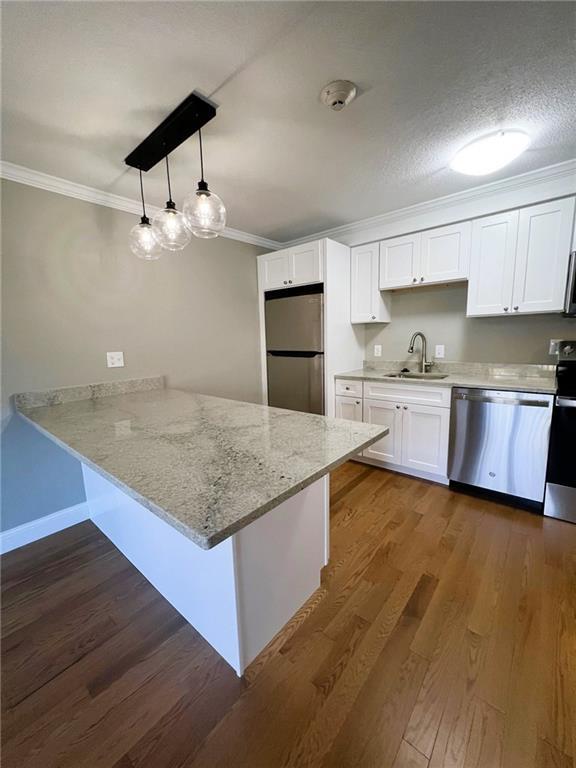 Building Photo - 1371 Mendon Rd