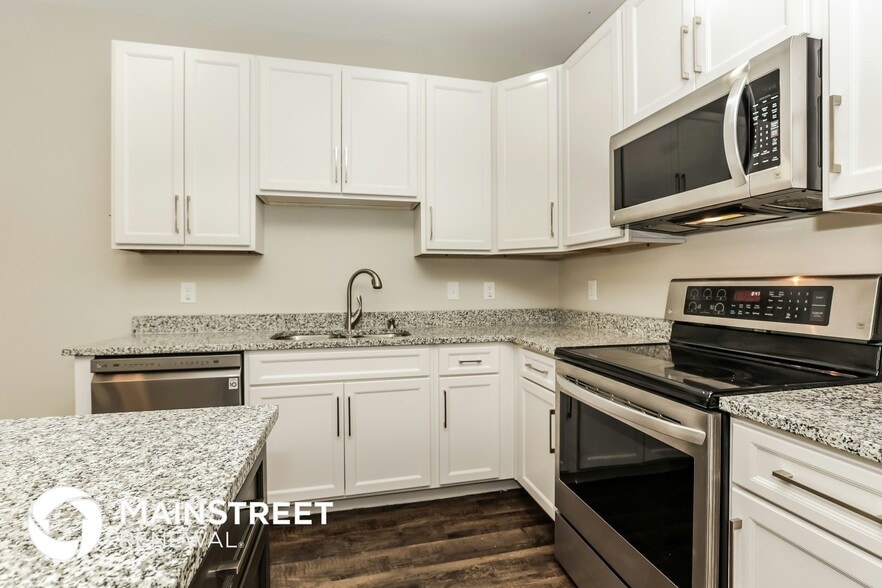 Building Photo - 110 Hartsville Ct