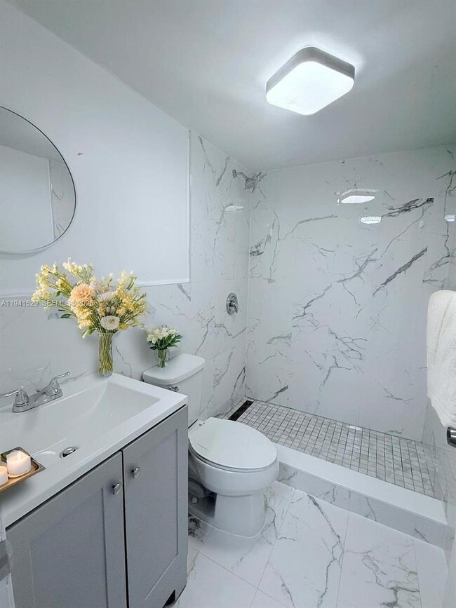 Building Photo - 6801 W 36th Ave