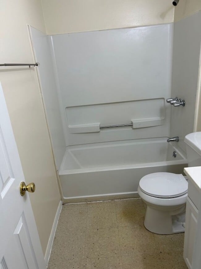 Interior Photo - Lamplighter Apartments