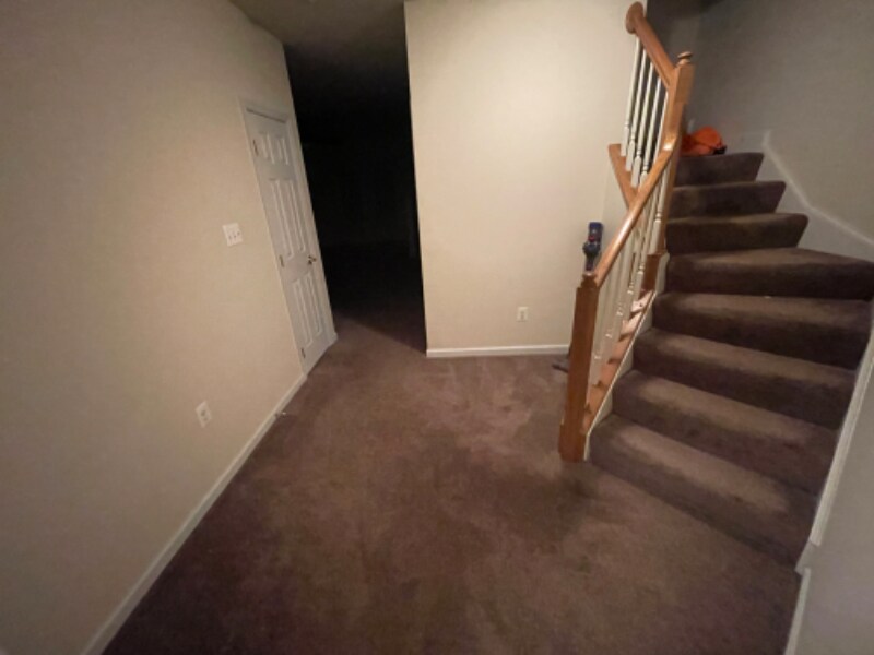 Building Photo - 23432 Aster Way