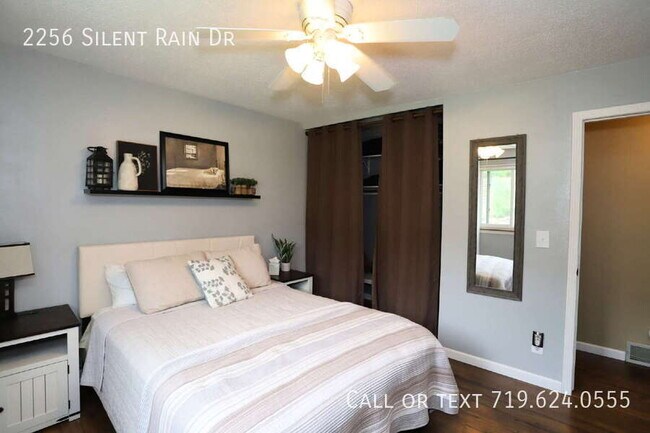 Building Photo - 2256 Silent Rain Dr