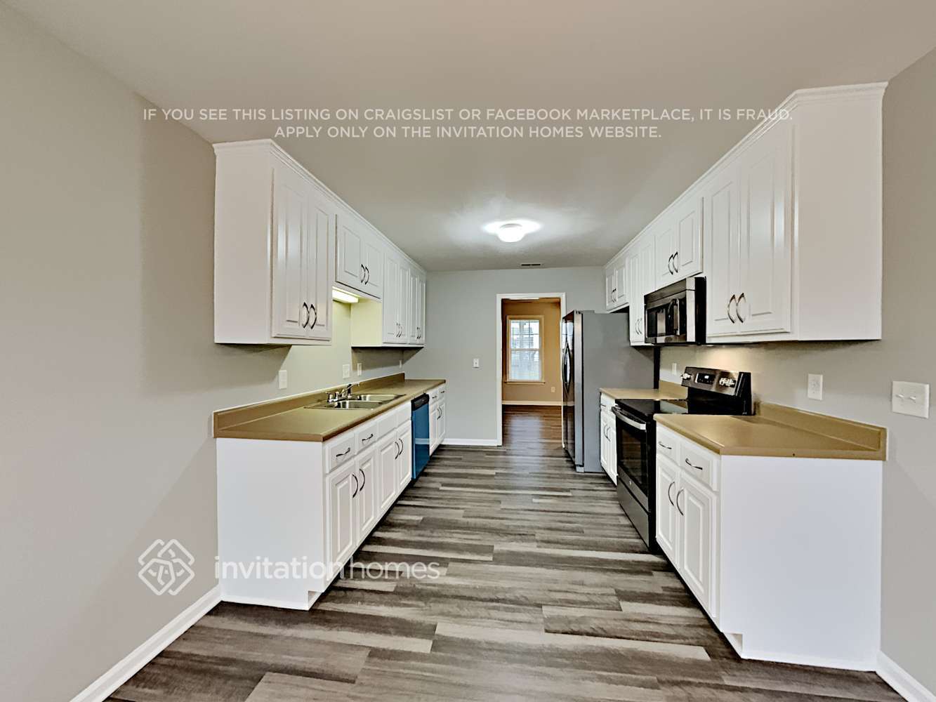 Building Photo - 306 Whitehall Ct