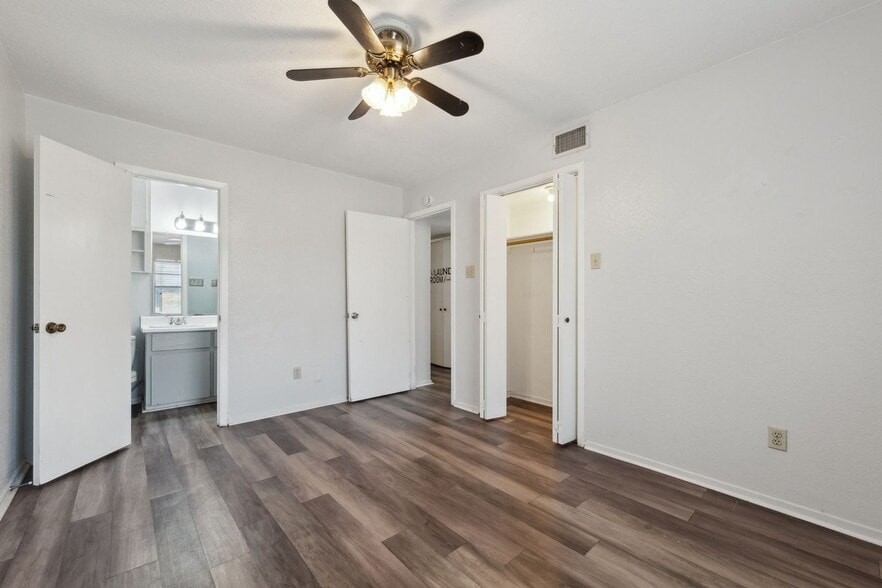 Building Photo - 1214 Baylor Ave