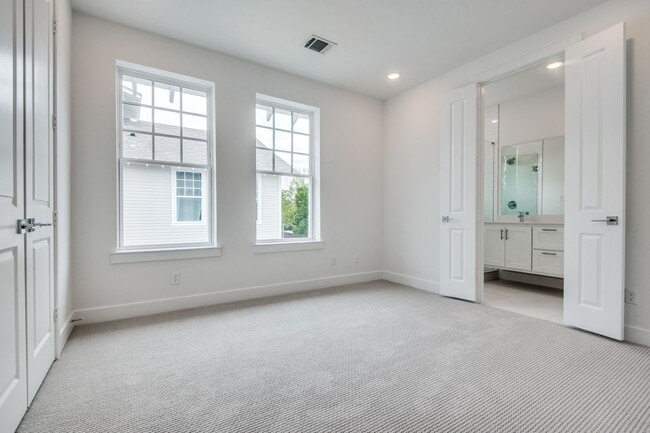 Building Photo - Welcome to a beautiful Craftsman-style Tow...