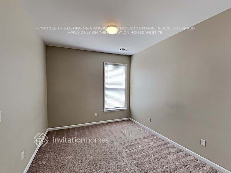 Building Photo - 5020 Fieldstone View Cir