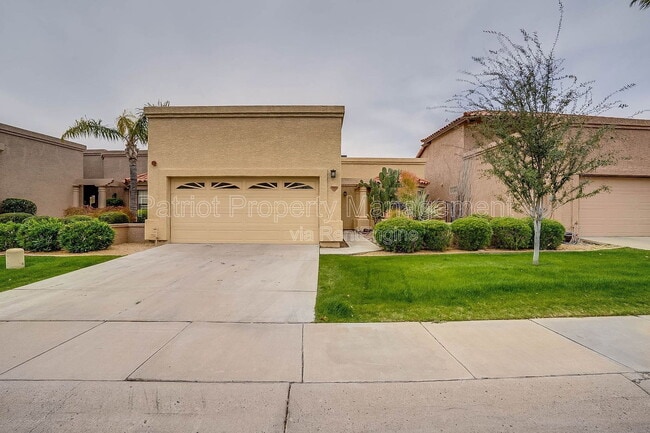 Building Photo - 9520 N 105th St